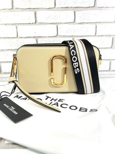 [新品、未使用]MARC JACOBS マークジェイコブス スナップショット カメラバッグ ショルダーバッグ ニュークラウドホワイトマルチ 136