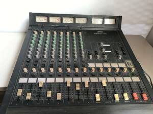 ◎ヤYS1662★中古品　動作未確認　　YAMAHA ミキシングコンソール MR842 オーディオ機器　ECM