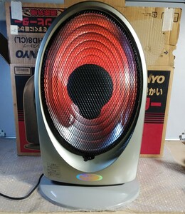 【稼動品】 SANYO ハロゲンストーブ 電気ストーブR-HD8　レアもの　三洋電機