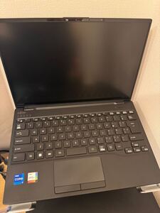 【即日発送】超美品 富士通 LIFEBOOK UH-X/H1 intel core i7 1355U メモリ16gb SSD 512gb ブラック