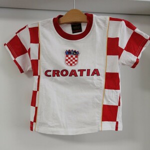 中古★クロアチア　サッカー　半袖Tシャツ★BASSKOTI CROATIA★サイズ4 子供用　100cmくらい★クロアチア土産
