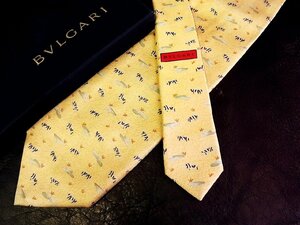 ★並品★4R01167【BVLGARI】ブルガリ「草原 牧場 動物 柄」最高級セッテピエゲ ネクタイ