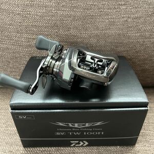 24 スティーズ SV TW 100H 右巻き　STEEZ ベイトリール DAIWA 