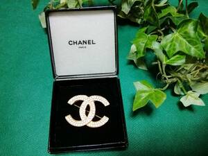 ●新古品●シャネル●CHANEL【ヴィンテージ 保管期間有り 】●ブローチ●ラインストーンブローチ●ゴールド●ココマーク●保存箱付き