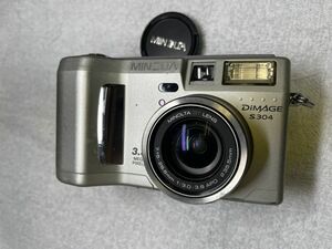 DiMAGE S304