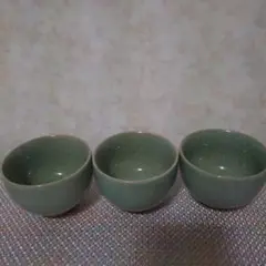 青磁貫入　煎茶湯呑み　3客　未使用