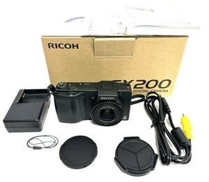 RICOH リコー GX200 デジタルカメラ ブラック 説明書 元箱 充電器 ケーブル付 現状品 O296-2