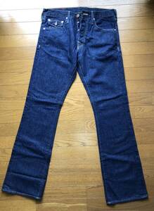 TRUE RELIGION トゥルーレリジョン RN 112790 　W30