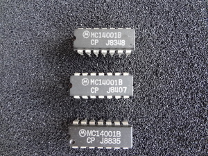 MOTOROLA製　MC14001B (Quad 2-input NOR Gate)混在3個セット