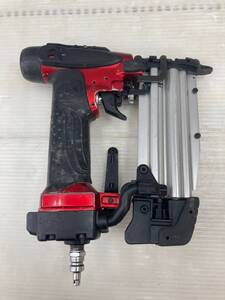 【中古品】【0924】★makita(マキタ) 高圧50㎜ピンタッカ エアダスタ付 AF501HP　ITMWEHOQEG5K