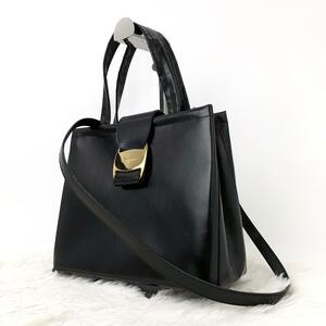 美品★Salvatore Ferragamo サルヴァトーレフェラガモ ヴァラ 2way ショルダーバッグ ハンドバッグ レザー ブラック