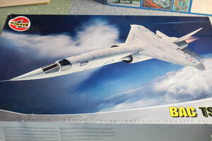 エアフィックス 1/48 BAC TSR-2　 ※ ゆうパック１００サイズ