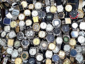 ★ジャンク 腕時計 大量 500点以上 20kg～ SEIKO/CITIZEN/CASIO/ORIENT etc.. おまとめ 機械式 クォーツ メンズ レディース 8991M5