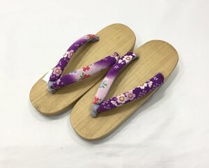 下駄/美品/未使用品/総桐/鼻緒紫(桜柄)×前坪グレー/台桐×底ゴム/女物/サイズ約24.5cm【ゆずりは】D-2