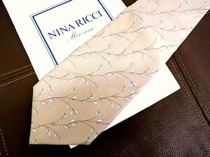 ♪9139C♪良品【花 植物 木の実 柄】 ニナリッチ【NINA RICCI】ネクタイ