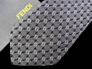 ○E2969N●USED並●【総FFロゴ】フェンディ【FENDI】ネクタイ★