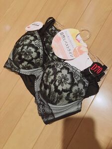 【新品未使用】レースブラジャー　ショーツ　セット　セクシー