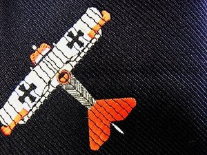 DC00095♪良品【キャラ柄】刺繍「飛行機 プロペラ機 乗り物」ネクタイ♪