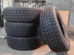 品質良 20年製 9-9.9分山 ICE NAVI 7 195/65R15 GOOD YEAR(グッドイヤー) 個人宅配送不可 愛知交換可 中古スタッドレス4本 287-84