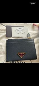 新品★PRADA・プラダ★刻印ロゴ★ミニ財布&コインケース&カード★ユニセックス：紺＝ネイビー