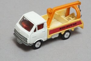 TOMICA トミカ 1/68 TOYOTA トヨタ ハイエース レッカー