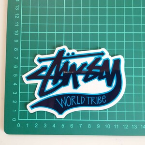 ステューシー ステッカー 送料無料!! 正規品 stussy WORLD TRIBE 正規品 ブルー STUSSY 青