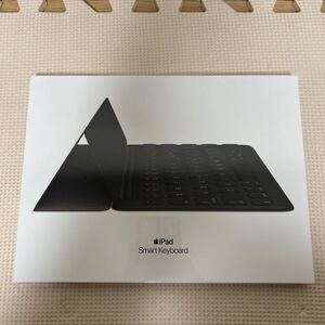 Apple アップル iPad（第9/8/7世代）・iPad Pro（10.5インチ）・iPad Air（第3世代）用Smart Keyboard - スペイン語（メキシコ） MX3L2E/A