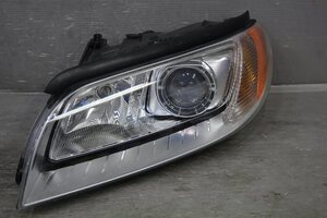 ボルボ V70 右H 前期 (BB4164TW BB) 純正 破損無 動作保証 左 ヘッドライト HID キセノン バラスト 31353534 Volvo p044156