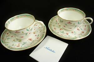 【新品】￥6,600 Noritake 生命の樹 ペルシャ風花模様 花更紗 美しく気品あるデザイン ペアカップ＆ソーサー コーヒー ティー兼用 ノリタケ