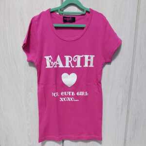 未使用品　EARTHMAGIC　アースマジック　可愛い　Ｔシャツ　160　