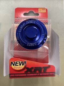 [在庫処分] XRT オイルフィラーキャップ 汎用 M27×P3.0 XRT-OILC-YMH-BLU-H