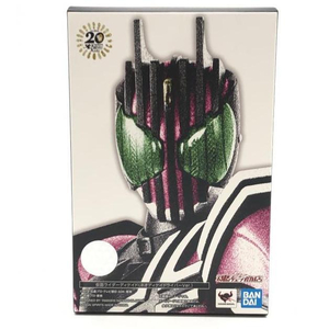 【中古】未開封)S.H.Figuarts (真骨彫製法) 仮面ライダーディケイド (ネオディケイドライバーVer.)[240024480425]