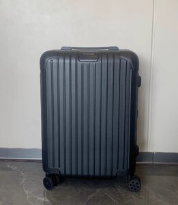 RIMOWA リモワ Essential Cabin 21インチ 36リットル 機内持ち込み Cabin スーツケース トランク ブラック 希少