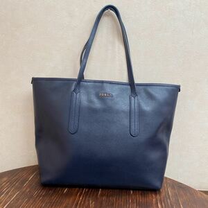 FURLA(フルラ） ARIANA M オープン トートバッグ　FURLA ARIANA M OPEN TOTE