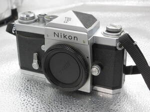 初期型　 Nikon F アイレベル ボディ　シリアル6410079　美品