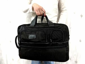 極美品 TUMI トゥミ ビジネスバッグ リュックサック バッグ ナイロン×レザー 黒 A4収納可 2WAY メンズ 77110Y