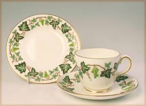  ウェジウッド ＝　 Cup&Saucer&Plate 　= Santa Clara（1級品)