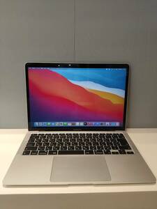 【中古】MacBookAir 13.3インチ M1チップ メモリ8GB SSD512GB シルバー サイクルカウント49回 最大容量100% A2337 【1円スタート】