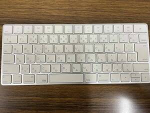 ⑫Apple 純正　マジックキーボード　A1644　動作チェック済み　ジャンク（ケーブルなし）