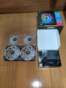 Thermaltake SWAFAN EX12 RGB RGB pcケース　ファン 1円開始売り切り（12ｃｍ）