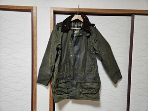 ユーズド　古着　Barbour バブアーBEAUFORT オイルドジャケット　フード付き