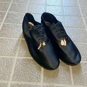 未使用　repetto ブラック　サテン　レースアップ　シューズ 41 靴 zizi