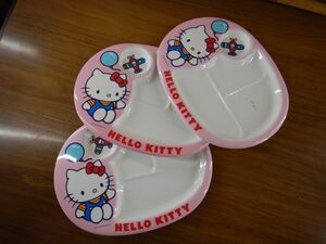 ハローキティ　プレート皿 090801 1985 SANRIO サンリオ　HELLO KITTY 32X24.5XD1.5CM 使用していたもの　三枚まとめて