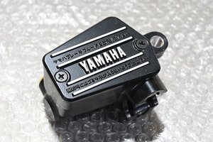 当時物 純正 新品 RZV500R フロントマスター マスターシリンダー 1 検) RZV500 RZ250R RZ250RR RZ350R RZ350RR FZ400R