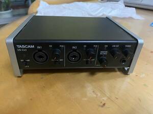 TASCAM US-22 