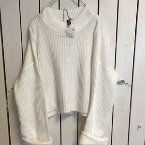 ★新品★Ｈ＆Ｍ★タップリしたセーターニット（ショート丈）　白　Ｌサイズ