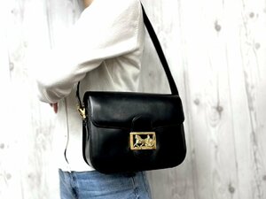 極美品 CELINE セリーヌ ヴィンテージ 馬車金具 ゴールド金具 ショルダーバッグ バッグ レザー 黒 77069Y