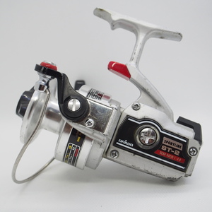 ダイワ スポーツラインST-2 スピニングリール 中古品 ビンテージ DAIWA SPORTLINE