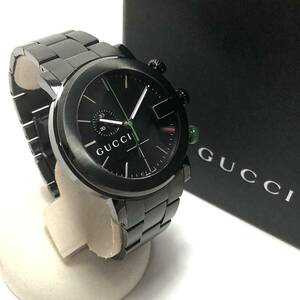 ＊【未使用】GUCCI YA101331 Gクロノ クロノグラフ メンズ 腕時計 黒文字盤 ブラック QZ クォーツ グッチ 箱付き 稼働品