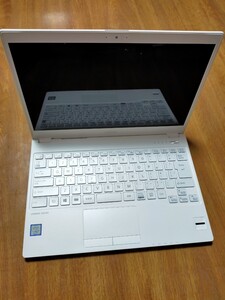 FUJITSU FMVU92B3WZ LIFEBOOK UH92 B3 13.3インチ ノート パソコン / 富士通 部品取り ジャンク